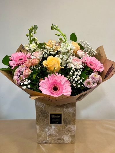Pastel Handtied....