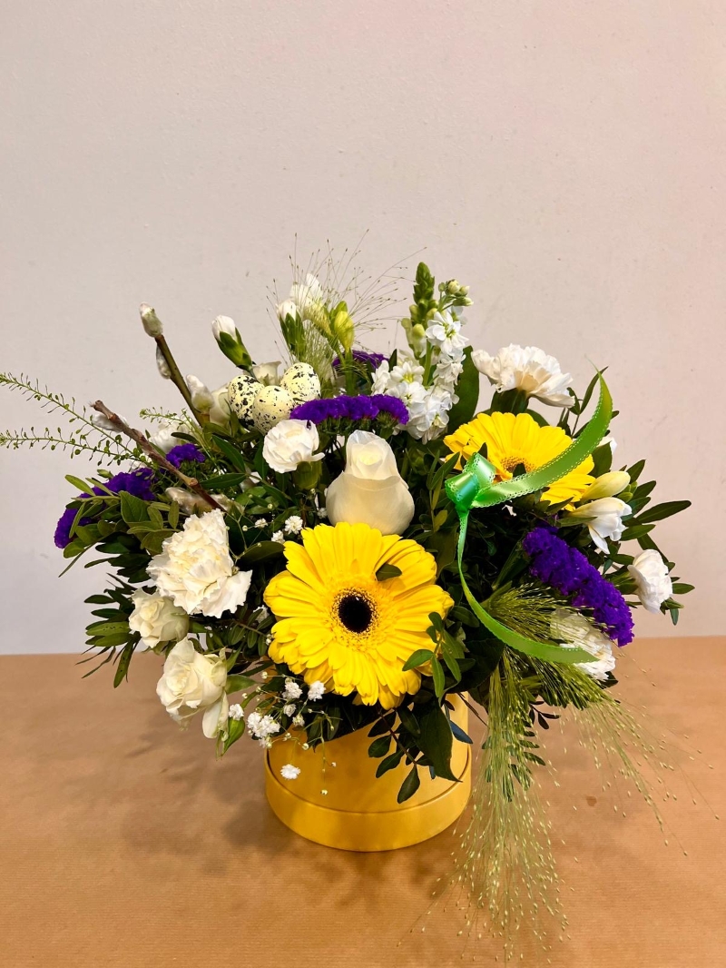 EASTER HATBOX ARRANGEMENT