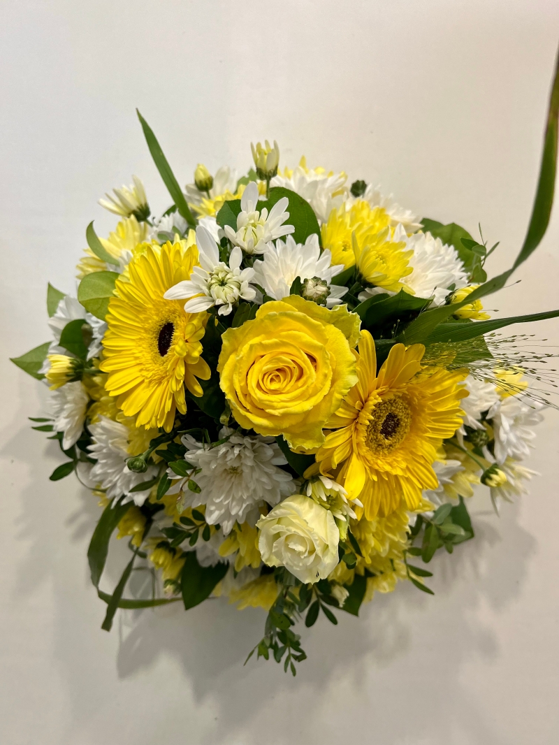 Yellow & White  Posy