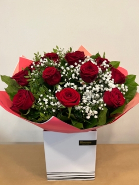 12 Red Roses