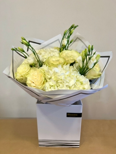 Simply Beautiful White Flower Bouquet